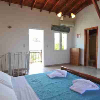 Romantic Corner Maisonettes Rooms