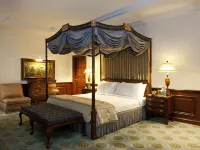 Le Royal Méridien Chennai Hotels near Light House