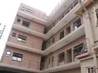 Miraton Guest Lodge Hotels near Constitution Hill