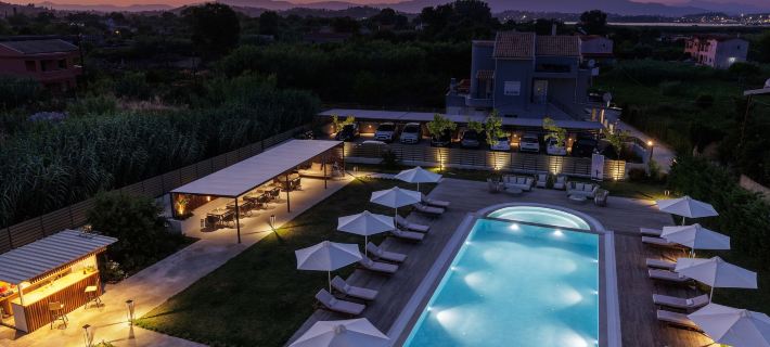 V Luxury Suites Hotels in Achillii