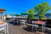 FH Confort Hotel Orléans Co'Met Hotels in Orleans