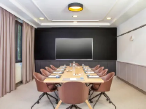 Victoria Hotel & Residence Hotels in Aigle