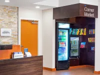 Fairfield Inn & Suites Toronto Mississauga Hotels near Apollo Convention Centre