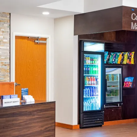 Fairfield Inn & Suites Toronto Mississauga