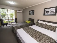 The Galaxy Motel Hotels in West Gosford