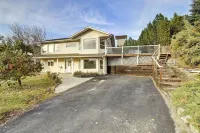 Rodee Homestay Hotels in West Kelowna