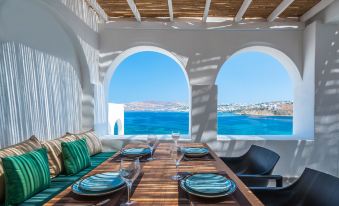 Dreambox Mykonos Suites