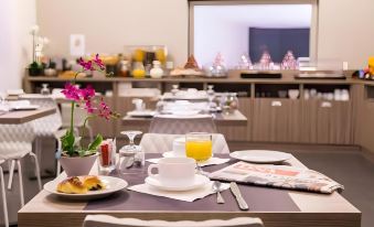 Nemea Appart Hotel Elypseo Strasbourg Port