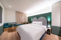H AVENUE  Jecheon Station Hotels in Jecheon-si
