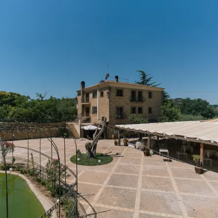 Leano Agriresort