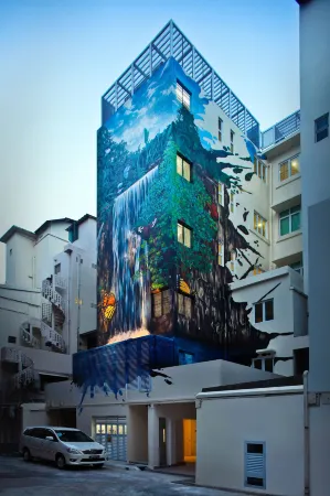 Hotel Clover the Arts