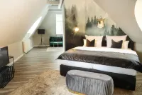 Meinsbur Boutique Hotel Hotels in Harburg