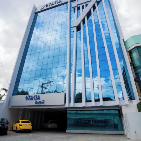 Stacia Hotel