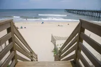 Colonial Inn - Beach