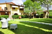 Cascina De' Fagiolari Hotel a 
