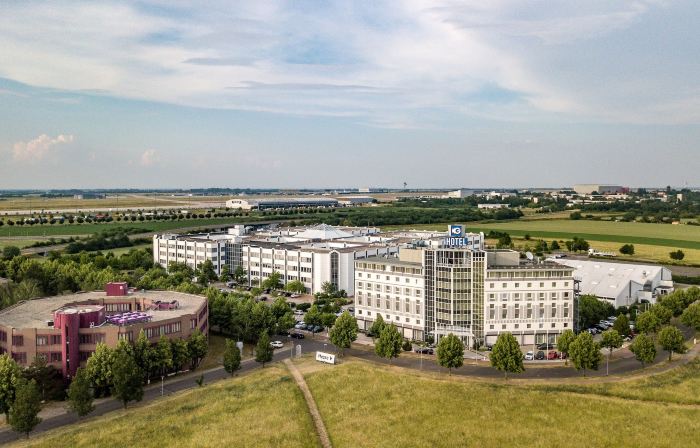 Globana Airport Hotel