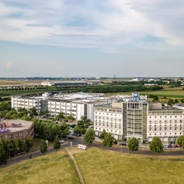 Globana Airport Hotel
