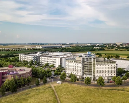 グロバナ エアポート ホテル ノルドサクセンのホテル