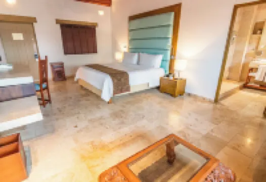 GHL Collection Armería Real Hotel