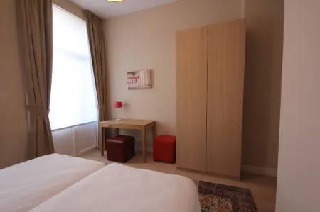 Hooome Отели рядом с достопримечательностью «Парк Тенбош»