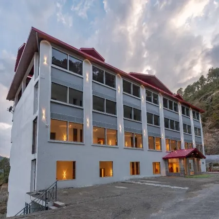 The Chail Resort
