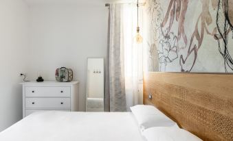 Saffi Glamorous Apartment by Wonderful Italy