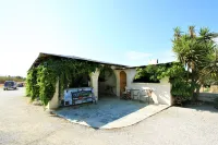 Studios Vrettos Beachfront Hotel Hotels near Mikri Vigla Beach
