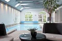 Hotel Scheelsminde - Pools