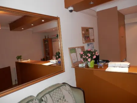 Shamrock Guest House Отели в г. Грэйвсенд