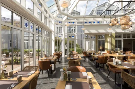 Vju Hotel Rügen Отели в г. Гёрен