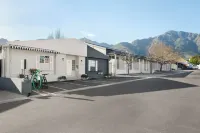 Neighbourgood Franschhoek - parking