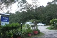 Hotel chautari pvt ltd - parkir