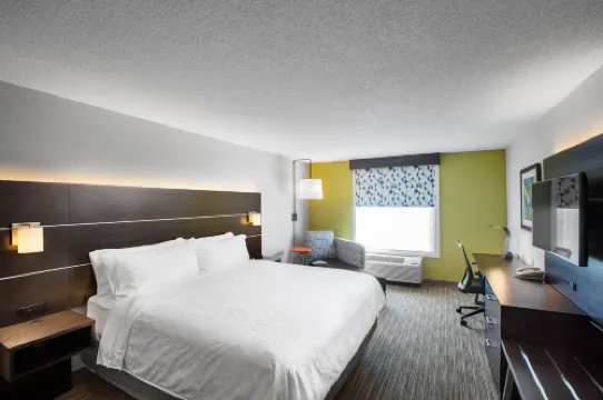 Holiday Inn Express & Suites ALTOONA-DES MOINES by IHG