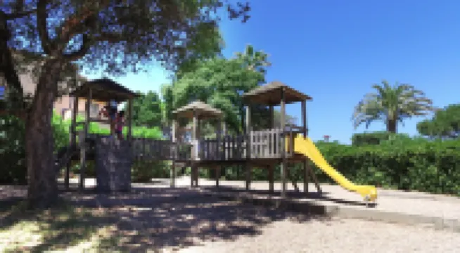 聖馬克西姆聖特羅佩海灣 VVF 度假園區