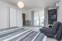 Apartments Bojana