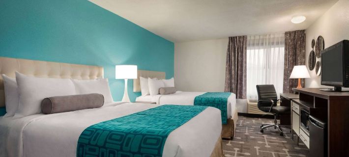 Howard Johnson by Wyndham Appleton Hotels in Outagamie County
