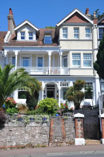 Hotel Peppers Hotels in 