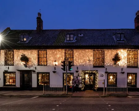 The Feathers Holt Hotels in Holt