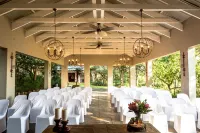 Hilton Bush Lodge & Function Venue Hôtels à : Hilton