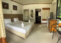 Baan Saui Resort Hôtels à : Mae Suai