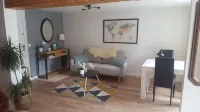 La Porte des Lacs - Guest houses