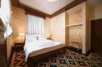 히스토릭 부티크 호텔 카타로  호텔