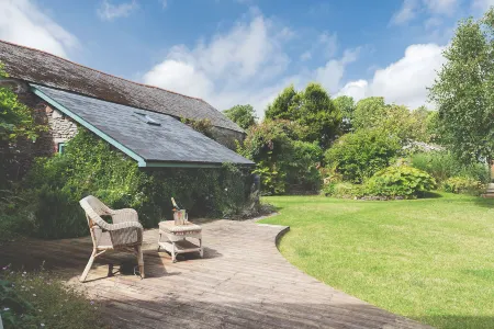 Rose and Crown Yealmpton Отели в г. Ньютон энд Носс