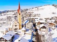 Hotel Chalet Olympia Hotels in Monguelfo