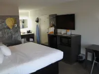 Clarion Pointe Statesville Hotels in Statesville