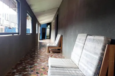 Hôtel Ixora Gagnoa Hôtels à : 