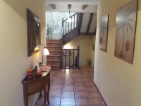 米迪亞維亞旅館