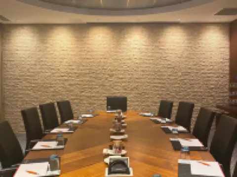 極樂温泉酒店 利莫瑞克酒店