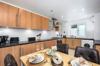 海爾小屋 Apollo Studio London附近的飯店