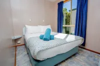 Big4 Tassie Getaway Park Ulverstone Hotels in Penguin